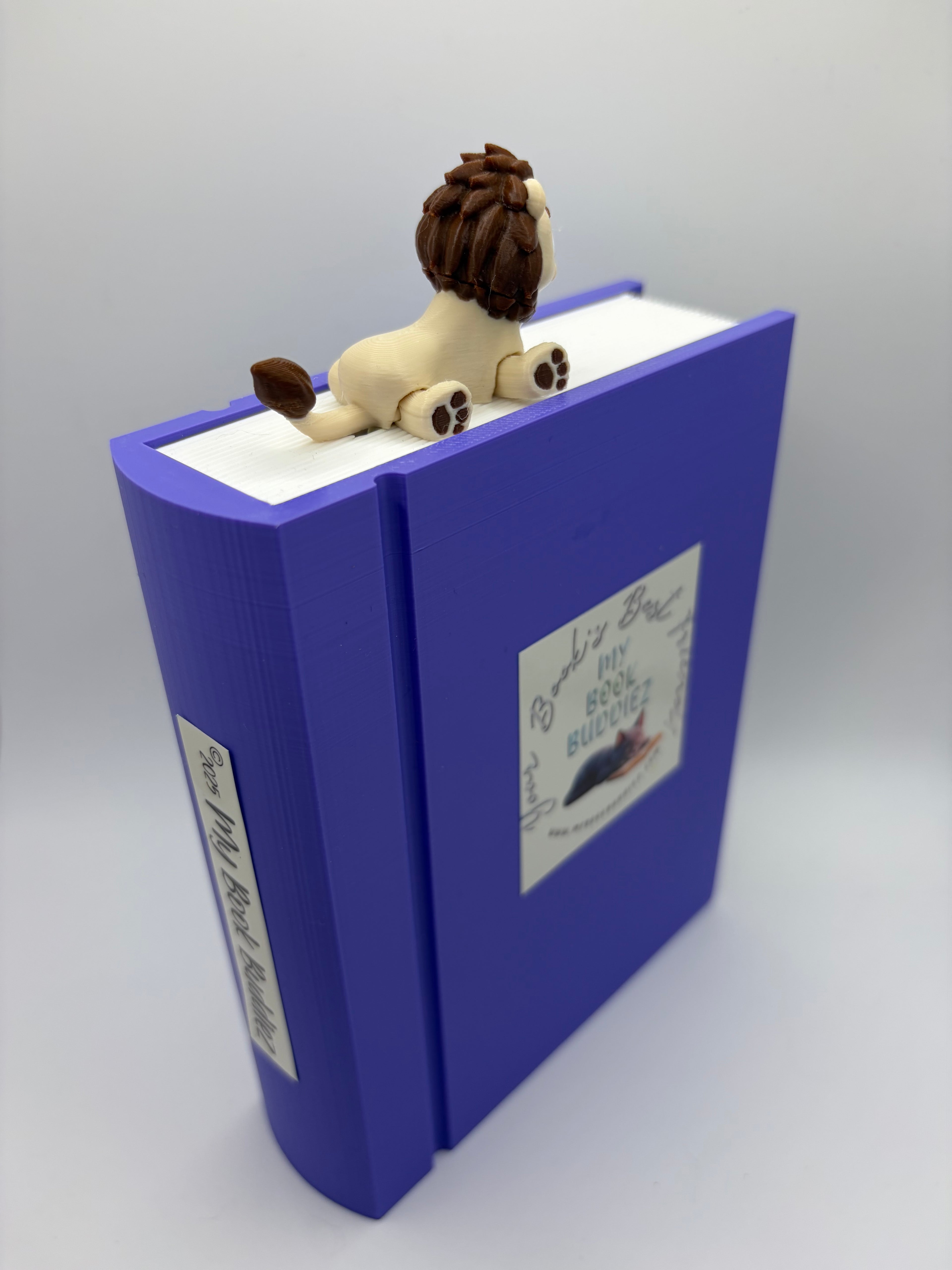 Leon the Lion Articulated Bookmark Topper