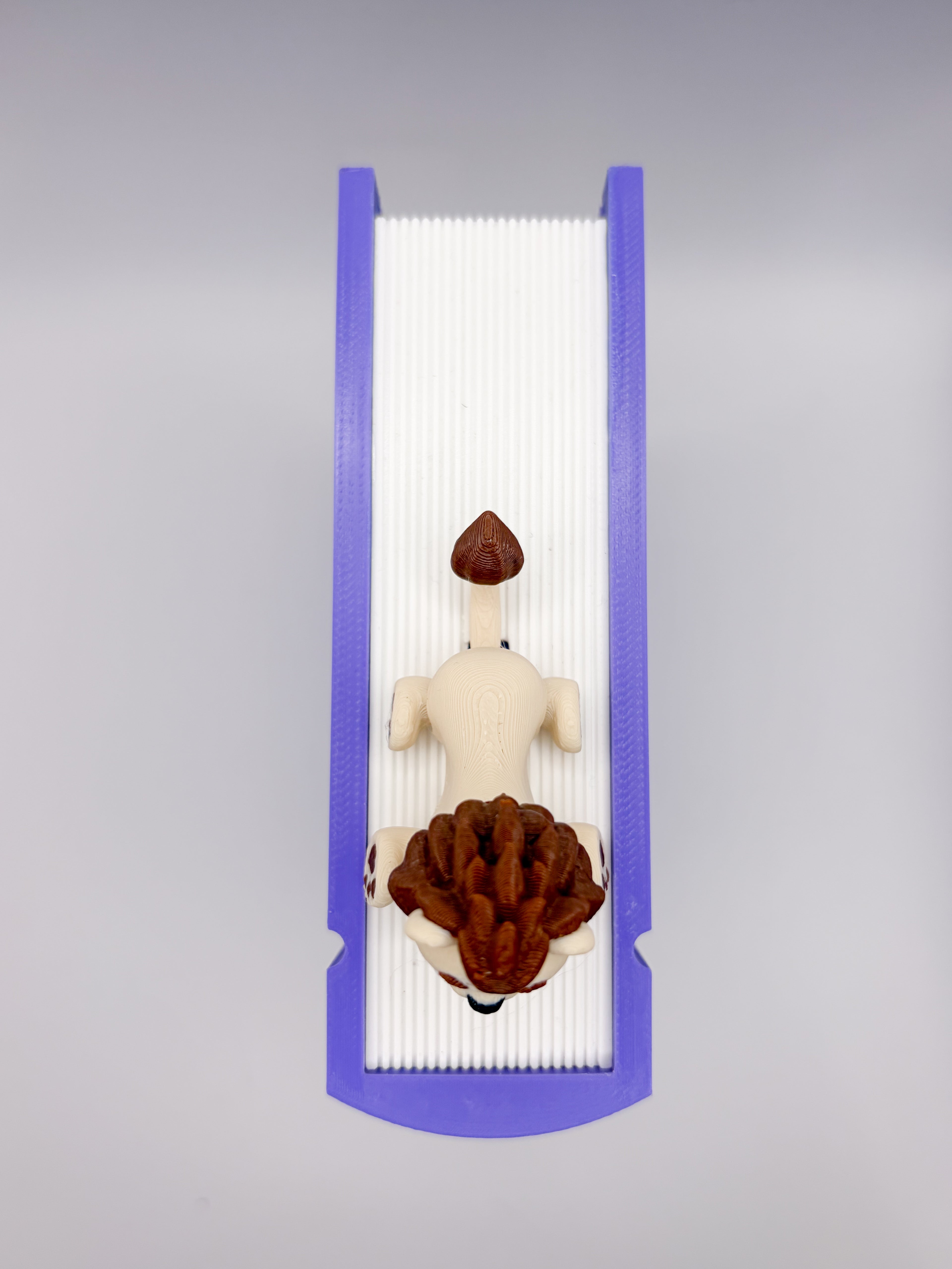 Leon the Lion Articulated Bookmark Topper