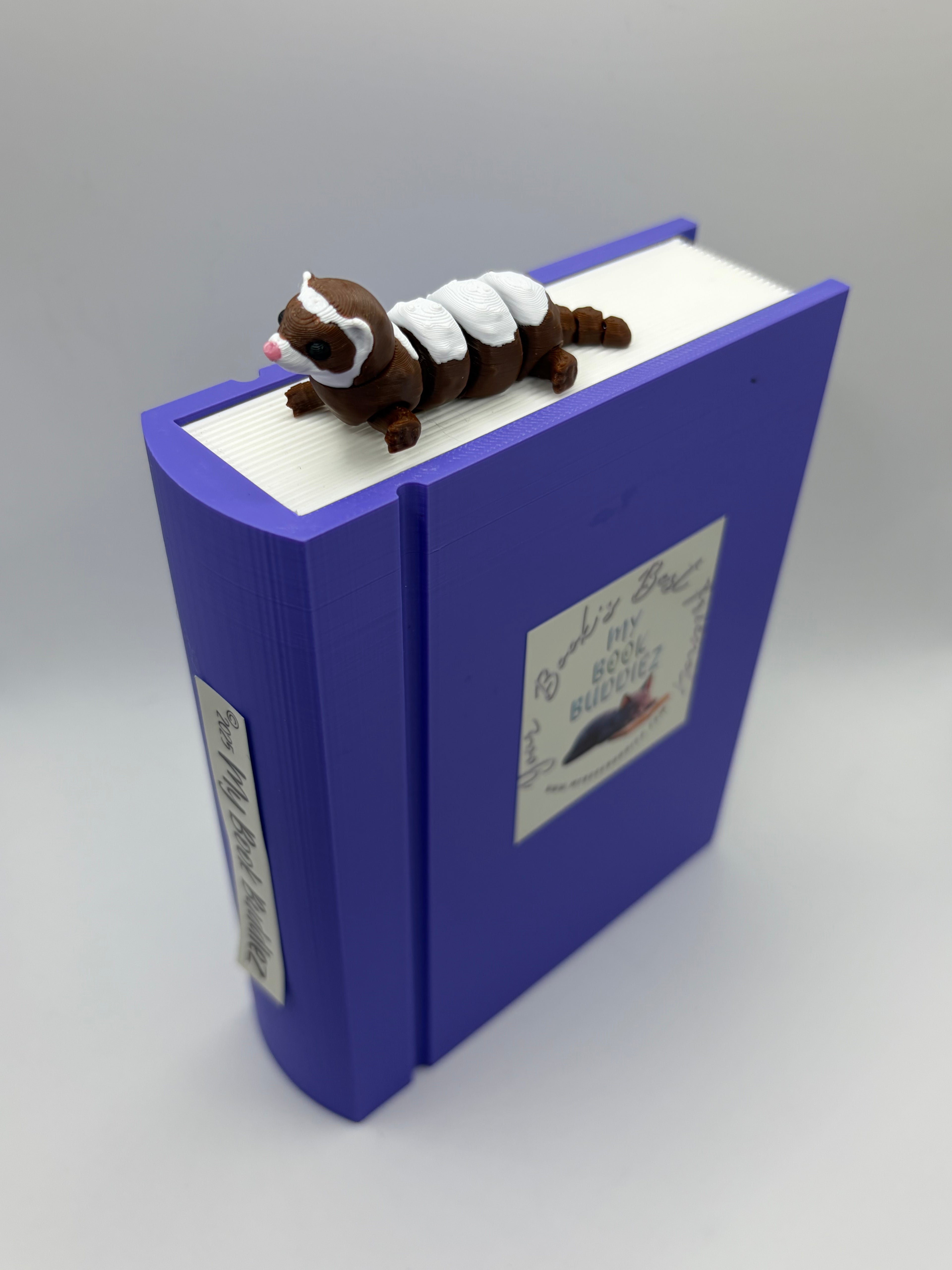 Finley the Ferret Complete Articulated Bookmark