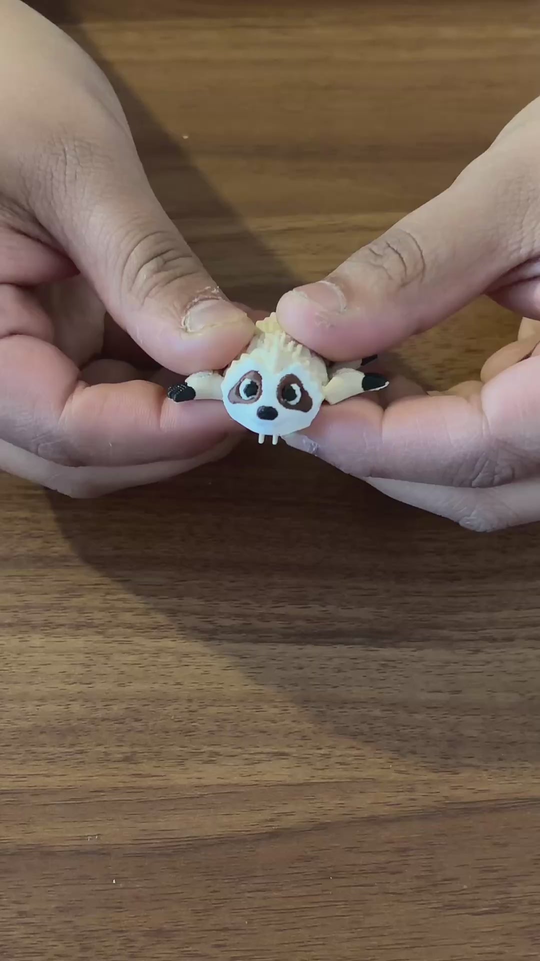 Sid the Sloth articulated bookmark topper with movable joints